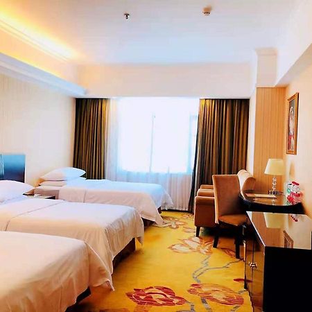 Vienna Hotel Baoan Liutang Xin'an  Екстер'єр фото